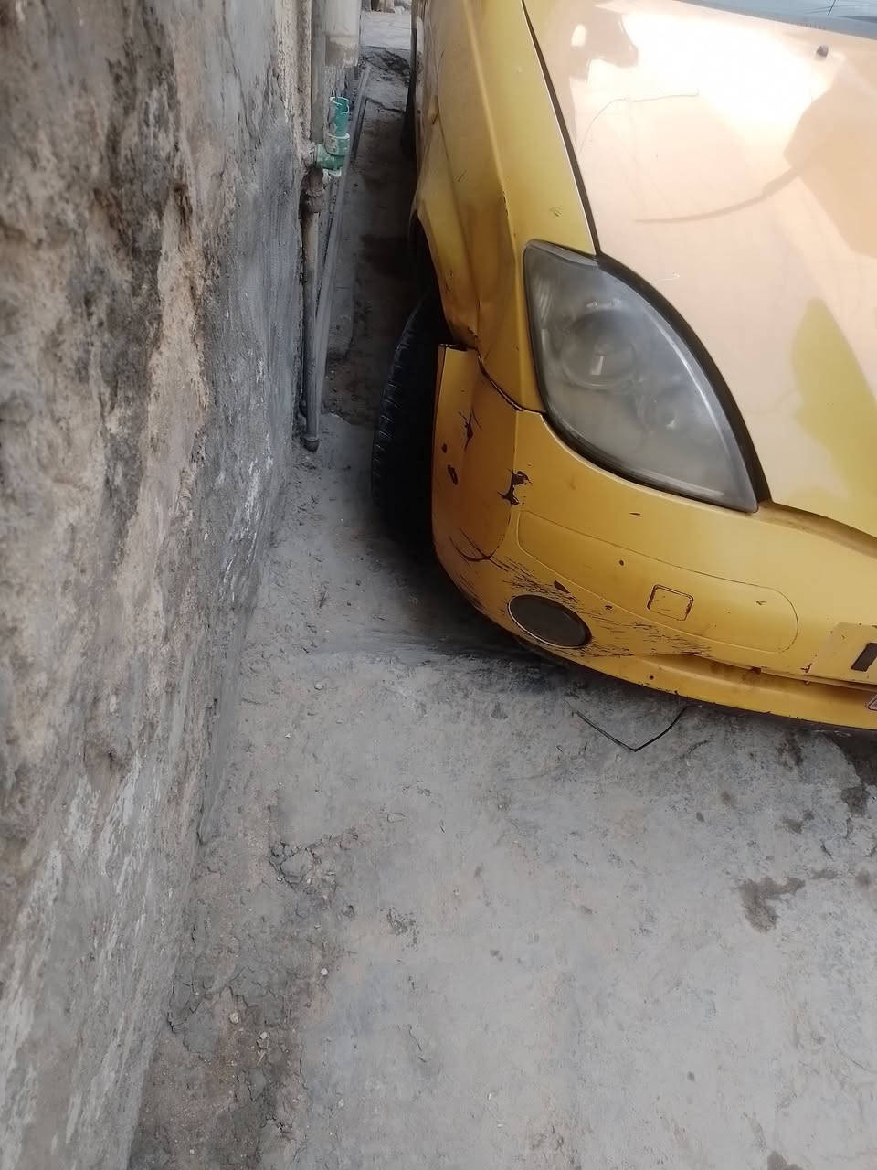 طيبه ٢٠١٦ بدون تبريد ..
عارضها 30 ورقه..هيئة مدفوعه ...
الغرامات اني ادفعها..
بأسمي لغاية سنه ٣١/٧/٢٠٢٦ ..
***********

٠
