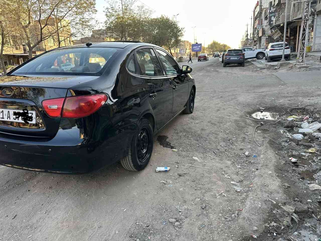 السلام عليكم للبيع النتره 2009 مكينه 2000 سياره فول 
السياره نقل جثه درجه أولى بدون كص شرط تحويل وكاله 
مكان السياره بغداد حي اور ***********

السعر 68$
