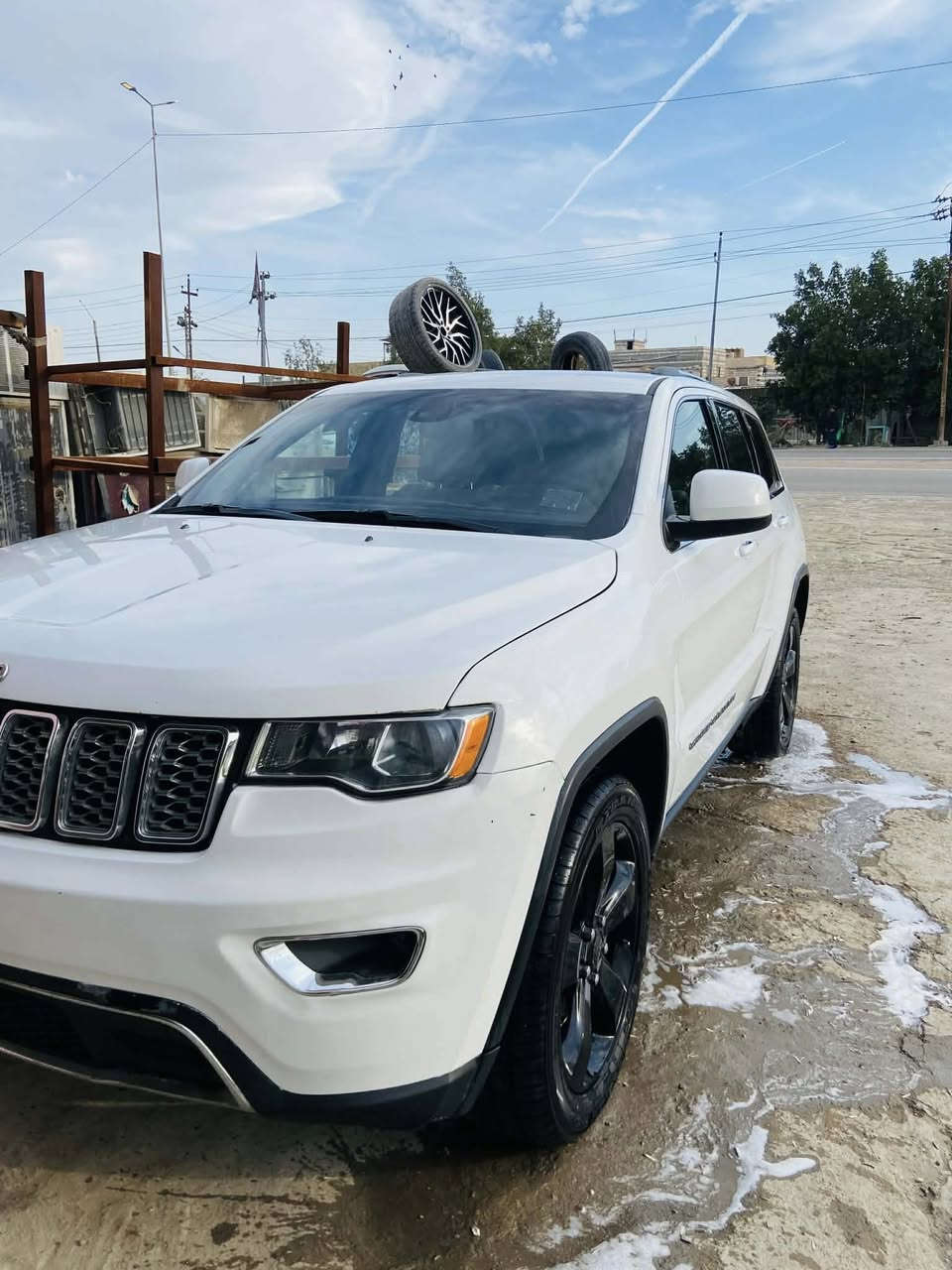 جيب بغداد 2021 للبيع
سياره فول من غير الفتحه 
ماشيه 60
حادثها فقط جاملغ وبنيد بدون دواخل شرط
مكاني ناصريه
سعرها 240

‭0783 291 7317‬
