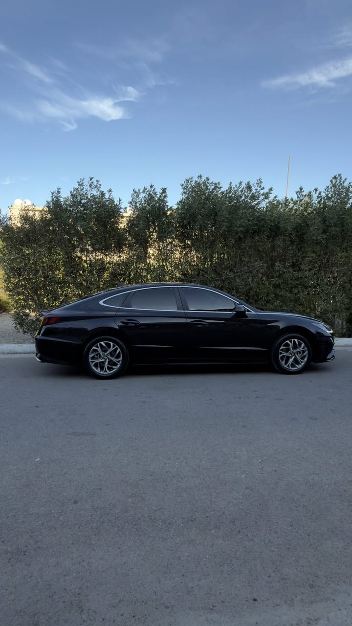 سلام عليكم سوناتا
موديل 23 رقم اربيل بسمي
تحويل ثاني يوم 
بيها حادث جاملغ وبنيد بدون دواخل 
مضلل بسنويه 80 بل 100 سياره فول عدا البانوراما
بصمه تشغيل 
ترحيب 
لد امامي 
لد خلفي 
كشن كهرباء 
تشغيل عن بعد 
شاشه جبيره 
مود درايڤ
4 انظمه قياده 
سياره خير من الله وجاهزه مابيها نقص برغي
مكان سياره بغداد السيديه 
للاستفسار 
*********** 
السعر 163 وبيها مجال بسيط للشراي
