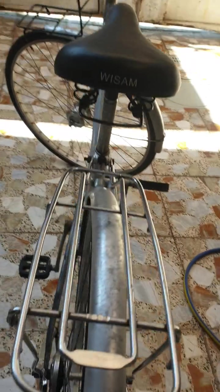 سلام عليكم بايسكل للبيع البايسكل نصيف البريكات شغالة السعر ب50


**إذا كنت صاحب هذا الإعلان وتريد حذفه لأي سبب، رجاءا أرسل رسالة إلى الدعم الفني**