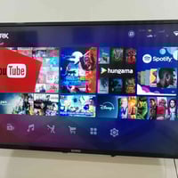 شاشة ٤٣انش • سمارت • نظافة ٩٥٪