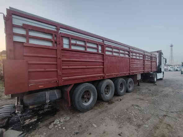 سلام عليكم اللبيع فالفو موديل 2004 محرك شرط كير وكسل وقماره شرط رأس تخم لعربانه عل شغل رقم سليمانيه شرط تحويل حجم 420كير عادي عربانه رابطه عليه مزوج بل سنويه بلادي 3محاور مكان اربيل سعر 240ورقه وبيها مجال ***********
