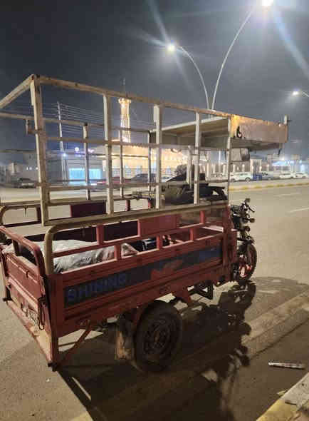 طرطوره لون احمر موديل 2021 مسجله رقم نكليزي بسمي كامله من كلشي وكلشي بيها شغال محرك جديد السعر 3 ملاين وبيها مجال لشراي العنوان التاميم القادسية الأولى ***********
