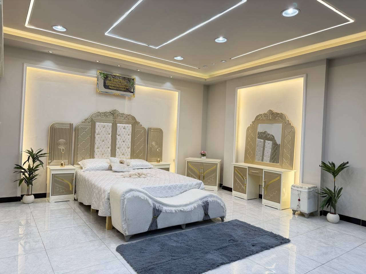 السعر // مليون و 350 فقط 😍

🔅تفاصيل الغرفة المرمري  ....

 خارج ٤ملم ام دي اف 🔺
وداخل معاكس ٣ملم 
صبغ حراري  درجة اولى 

عدد القطع  ٧ قطع 😍
🔺1 //جرباية  قياس  ١٦٠ × ٢٠٠ 
🔺//ميز جانبي ايسر قياس ٥٠
🔺2// وميز  جانبي  قياس ٥٠
🔺3// زاوية ارتفاع مترين عرض ٨٠
🔺4// وميز بلازمه  
🔺5//وميز مراية ارتفاع مترين عرض ١٢٠
🔺6// وكنتور ٦ باب  ارتفاع مترين و١٥ طول ٣ متر و١٥

القطعه الثامنة حسب الطلب شازلون
سعرها ٥٠ الف ❤️

(توصيل مجاني مركز بغداد )
التوصيل يشمل الشد مجاني 🔥
(اطراف ٥٠)
باقي المحافضات حسب البعد
شازلون سعرها ٥٠ الف
شازلون مخزن ٧٥ الف


**إذا كنت صاحب هذا الإعلان وتريد حذفه لأي سبب، رجاءا أرسل رسالة إلى الدعم الفني**