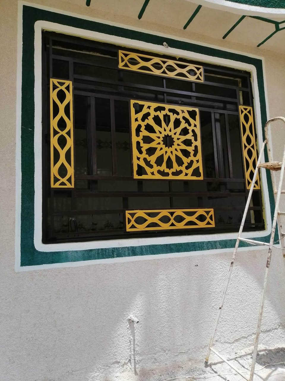 سلام عليكم صباغ متفرغ اطلع جميع المحافظات اسعار مناسبه اطلع رقم *********** رقمي
