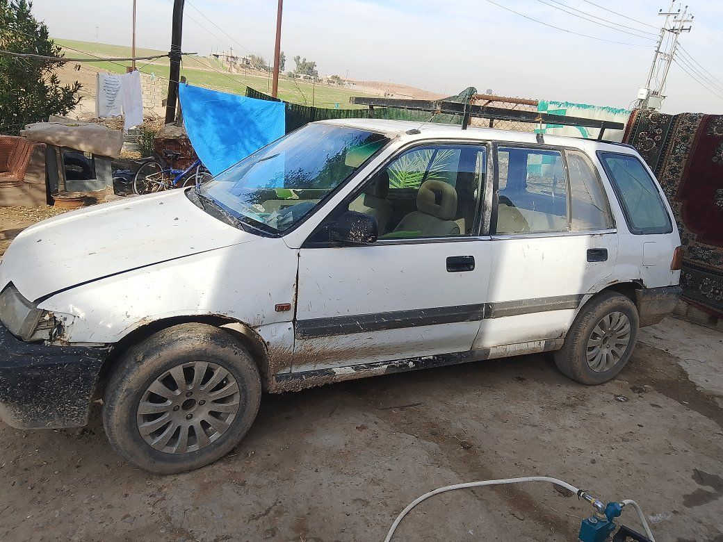 السلام عليكم سيارة هوندا ياباني شرط التحويل شرط محرك وگير طخم سنويه عضم رقم انگليزي نينوى كوبون بنزين السعر 19 وبيها مجال قليل وأي استفسار اتصل وآني حاضر بلخدمه ***********
