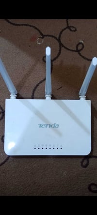 اخوان للبيع راوتر مستعل شهرين فقط ابيع 20الف اني مشتري 40الف ولله شرط ...