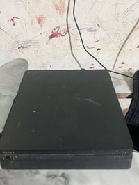 بلي فور • ١تيرا • نظيف