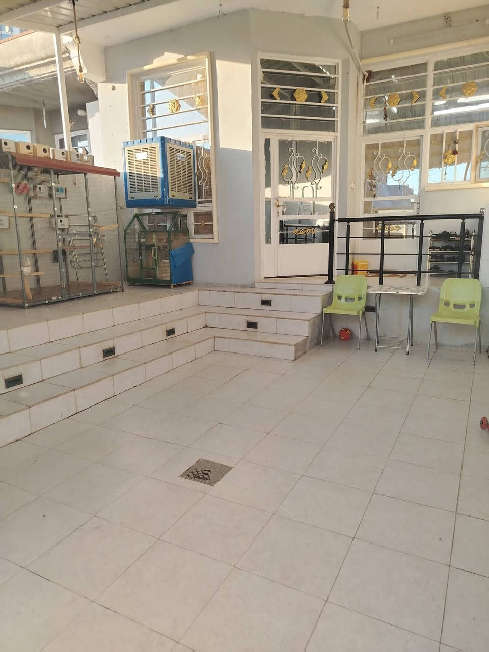 بيت للبيع اركوازي كيعان وريا مساحه 120 طابو زراعي
خدمات فول صب مجاري ماي فول

بيت فول مواصفات مع أثاث أي بدون أثاث حسب مشتري 

مكونات البيت 

غرفه نوم // 
صاله //
 استقبال //
 مطبخ //
 صحيات داخلي خارجي //
كراج سياره //
بيوتنه//

السعر 45 بي مجال 

للاستفسار ***********
