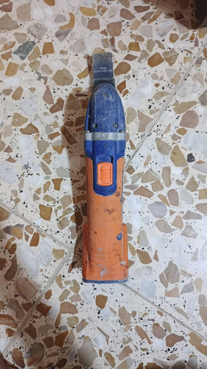 ترددية فارغة  ترهملها بطاريات جوكر 20 فولت  انجكو و توتل و جاديفر و وادفو السعر 12 الف ماعندي توصيل مكاني حي الجهاد


**إذا كنت صاحب هذا الإعلان وتريد حذفه لأي سبب، رجاءا أرسل رسالة إلى الدعم الفني**