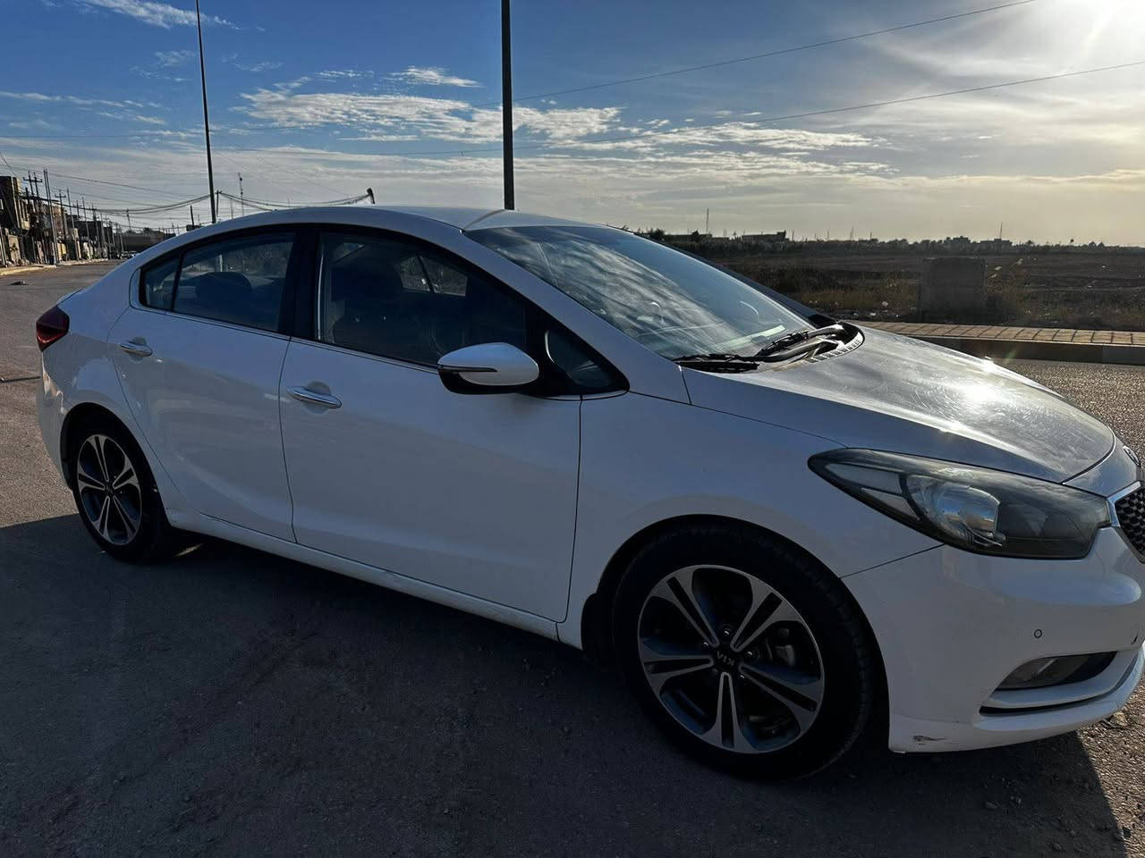 بسم الله الرحمن الرحيم
السلام عليكم ورحمة الله وبركاته
سيراتو 2014 خليجي
رقم سليمانيه تحويل ثاني يوم
_______________
شفتات ستيرن
LED حاجب
بگ لايت LED
حساسات امامي خلفي
مري شفط
ويل جبير كروم
قطعتين تبريد
تحكمات ستيرن جهتين
_______________
السيارة ماشيه 97 ألف كيلو جاهزة من كل النواحي دينار متذب عليها والحمدلله بيها شبر بالبنيد صبغ وتكحيل كارت بالصندوگ بسبب الرقم القديم
السعر 128$ وبي مجال ان شاء الله
مكانها واسط قضاء الصويرة
***********
