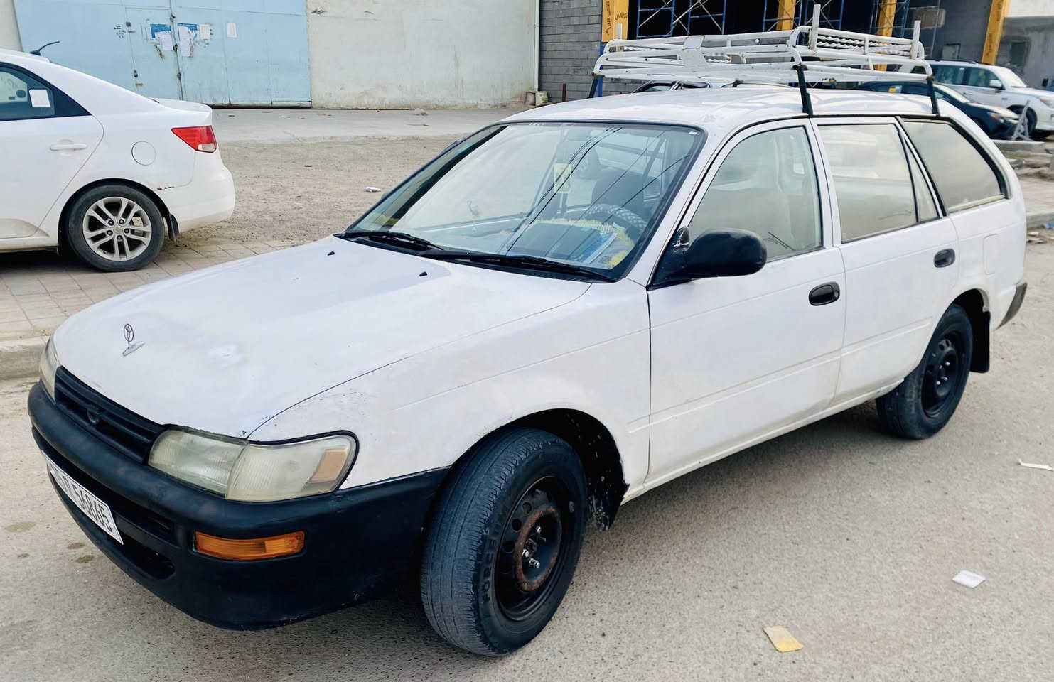 السلام عليكم 
كورلا ستيشن تويوتا  1994سنويه بسمي بسمي رقم انبار الدولي هزه جديده ل2028
 كير مكينه كارتون مال حاويه قبل كم يوم شادهن صدر خلفي امامي جديد الارضيه مدوشمه جلد والقماره جلد مدوشمه والبطائن مدوشمه جلد
كهربائيات كلها شغله مابيها خياس تخم تاير جديد منظومه مال بانزين كل جديد سياره بلاديه مابيها صبغ (ملاحظه السياره ورك من الخلف )سعرها 47$ وبيها مجال مكاني الانبار فلوجه ‭

‭0787 914 3727‬ بي واتساب
‭0750 540 3846‬
