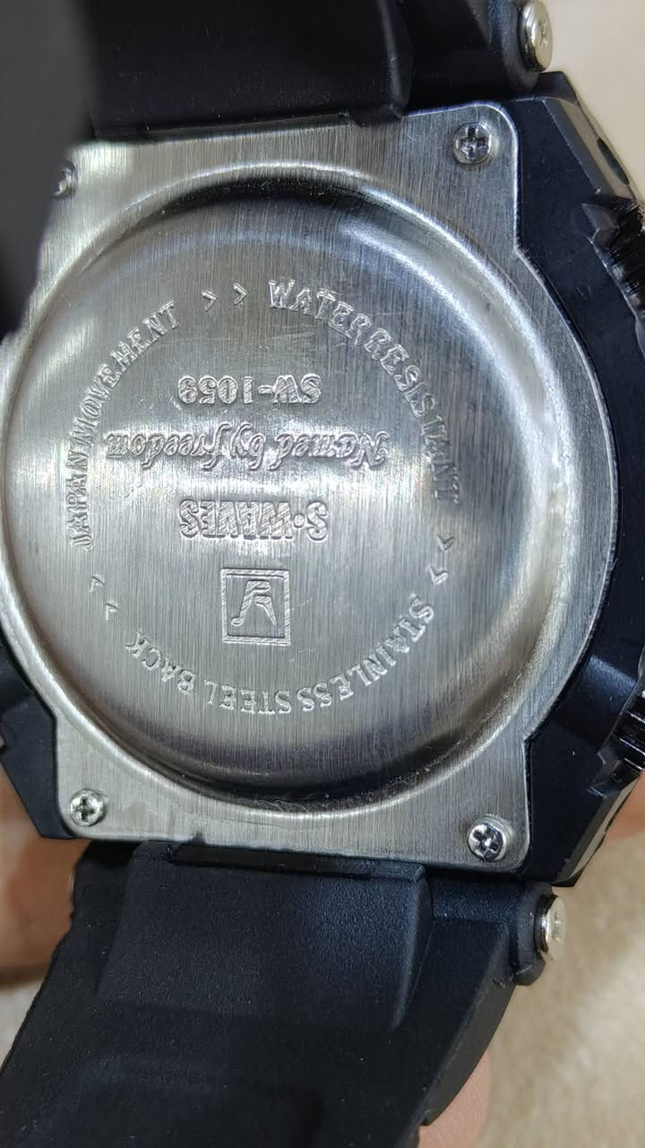 ساعات رجاليه
ساعات بهذا الشكل رياضي ورسمي جدد سعر 15 الف القطعه مكان كركوك


**إذا كنت صاحب هذا الإعلان وتريد حذفه لأي سبب، رجاءا أرسل رسالة إلى الدعم الفني**