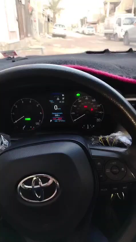 السلام عليكم كورلا 2023  هايبرد
ماشيه 47 km 
السياره جديده  معنى الكلمه 
السياره ما بيه اي نقص 
رقمه بغداد تحويل ثاني يوم  
موصفات Le
السعر 160 
بغداد حي الجهاد 

‭0771 542 3615‬
