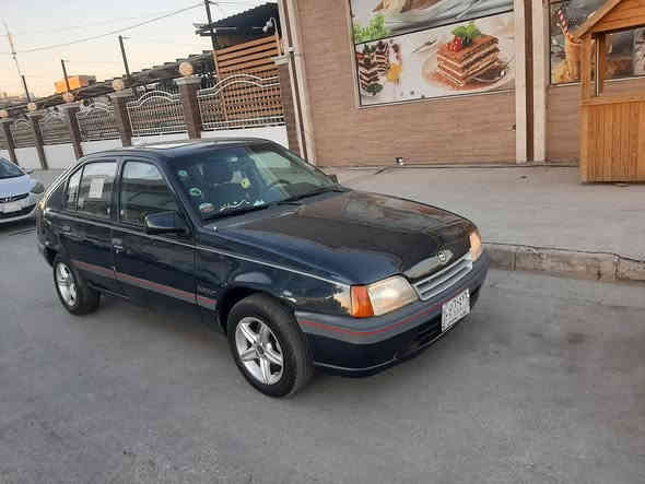 كاديت موديل 91 بيوتي محرك حجم 16 كير ( اوتوماتيك ) محرك وكير بشرط ستيرن بور طخم امامي وخلفي جديد طخم ويل كب وايرمنية كلها شغالة ( كابون بانزين ) رقم نينوى الماني سنوية خضراء وكالة وتحويل بشرط السعر 36
   *********** اسيا  ( نظافة فووول )
