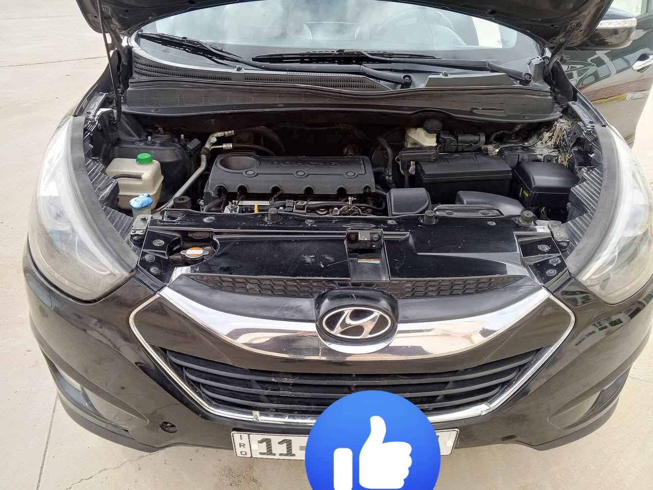 السلام عليكم سعر ١٢٠ أو بيها مجال
توسان موديل ٢٠١٠ لمتدد للبيع فقط وارد امريكا حادثة جاملغ وبنيد  جهة السائق السياره كلش حلوه أو نضيفه كهربائيات كله شغاله مكينه ٢٠٠٠ دوش  تبريد كلشي بيها شغاله كشن كهربائي  تدفئة كشنات  بنرامه فتحه كير اتو أو عادي كله فول مانع انزلاق سايد بريك بالرجل  ماشيه ٢٣٥الف ميل تايرات خمسه ويل كب رقم بغداد باسمي 
عنوان واسط العزيزيه ***********
