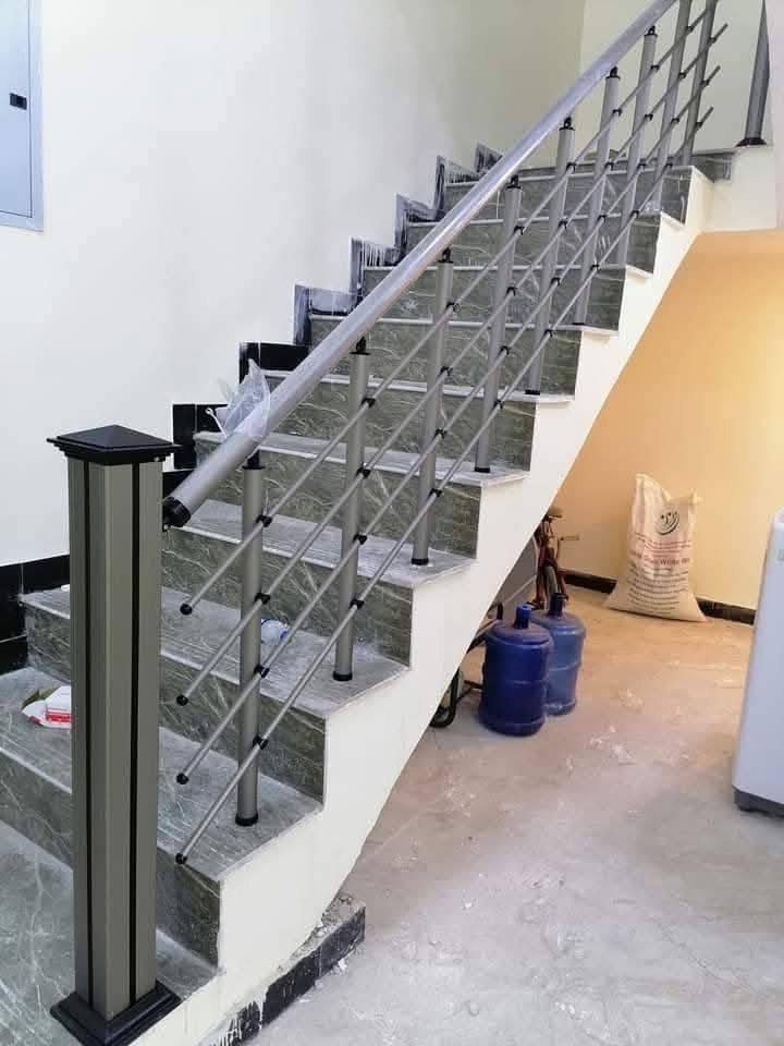 ***********
اتصل على الرقم انسب الاسعار تبداء من 35 الف وانت صاعد حسب لموديل كرسته وعمل ونقل مجانا وشغل الدرجى لاولى تدللون الغوالي واتساب ***********
