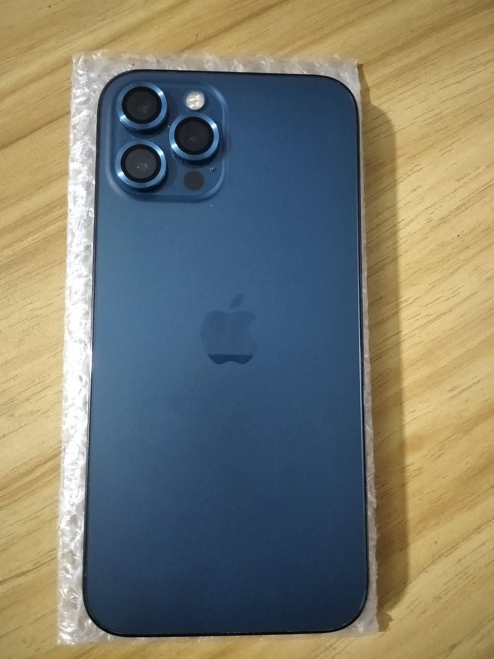السلام عليكم
ايفون 12برو ماكس 
ذاكرة 128
بطارية 86
الجهاز وكالة وتر بروف شرط شخط مابيه للبيع فقط ماعندي مراوس ماعندي توصيل السعر 460 الف قفل 
مكاني بغداد حي الجهاد الشارقة 
***********
