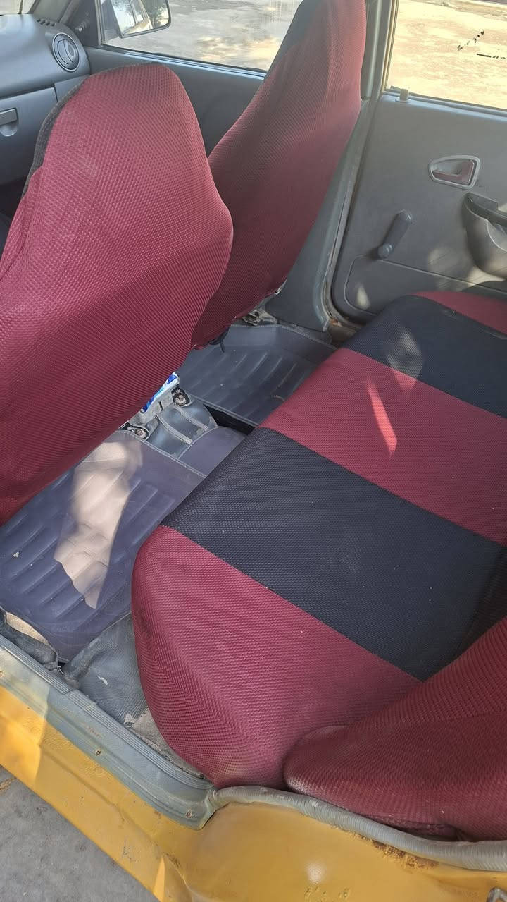 السلام عليكم سايبه 2012 البيع رقم  ميسان السنويه 2028 مكاني العماره كير ومكينه مكفولات تخم تاير وحداديه جديده السعر 26 وبيه مجال قليل غير متواجد عله الفيس الرقم ***********
