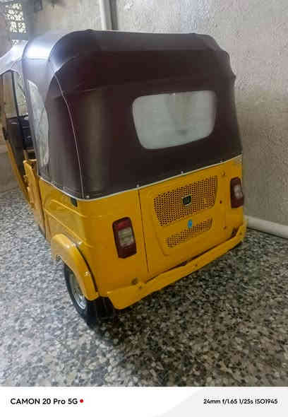 تكتك البيع موديل ٢٠٢١ رقم وسنويه 
تكتك بلاديه و نضيفه مال موضف 
من البيت الدوام مكان بغداد ام الكبر 
عارضهه 7100
رقم التليفون***********
وبيهه مجال
