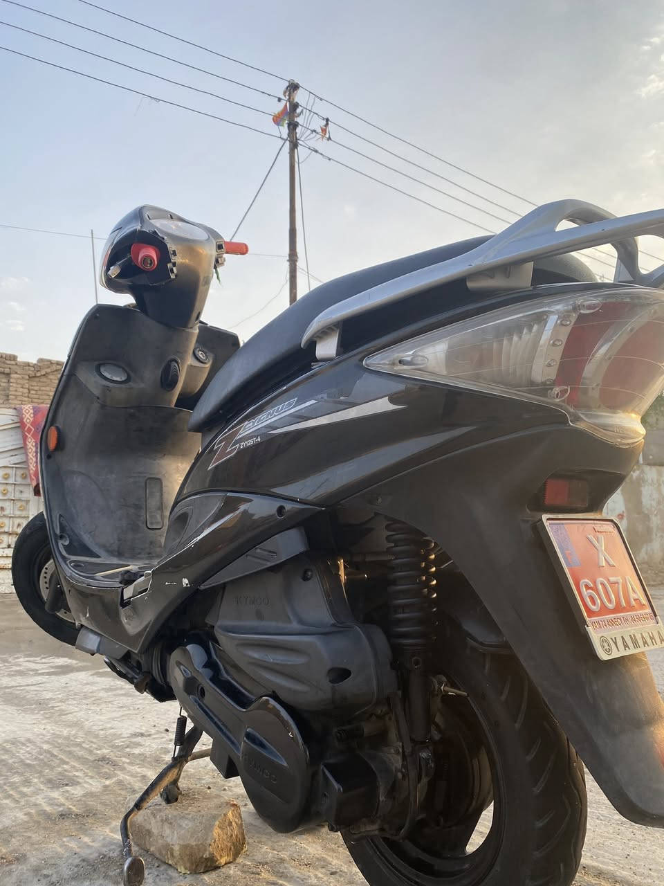 للبيع دراجه جي فور نضيفه وبسعر مناسب 450وبيه مجال  ‭٠٧٨٨ ٣٢٢ ٧٣٧٧‬
