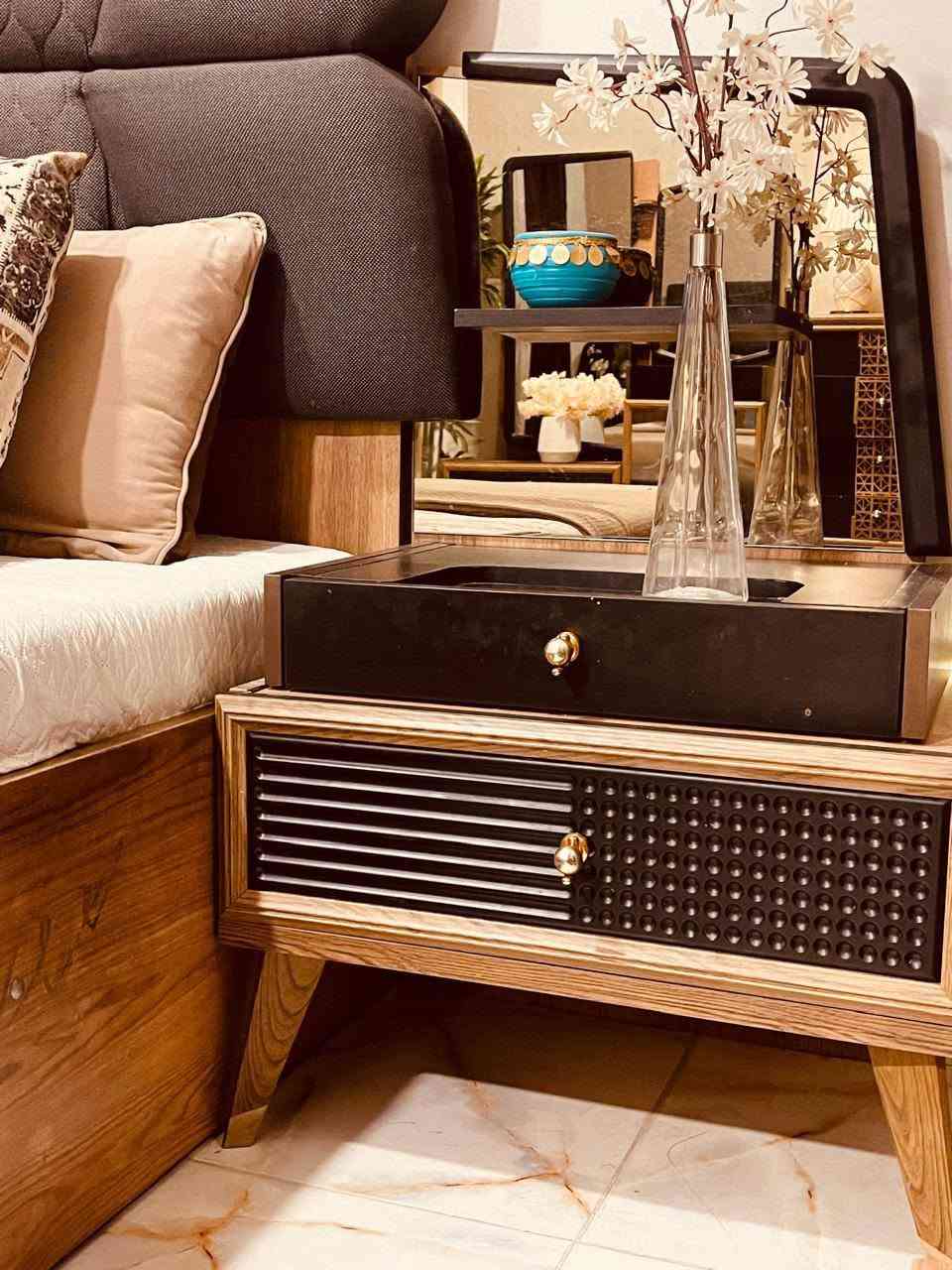 غرفه تركيه مودرن من هوم سنتر
ماخذيه ب3 ونص اريده مليون 100
ضخمه وثكيله(10قطع) اناره ومخزن هايدروليك


**إذا كنت صاحب هذا الإعلان وتريد حذفه لأي سبب، رجاءا أرسل رسالة إلى الدعم الفني**