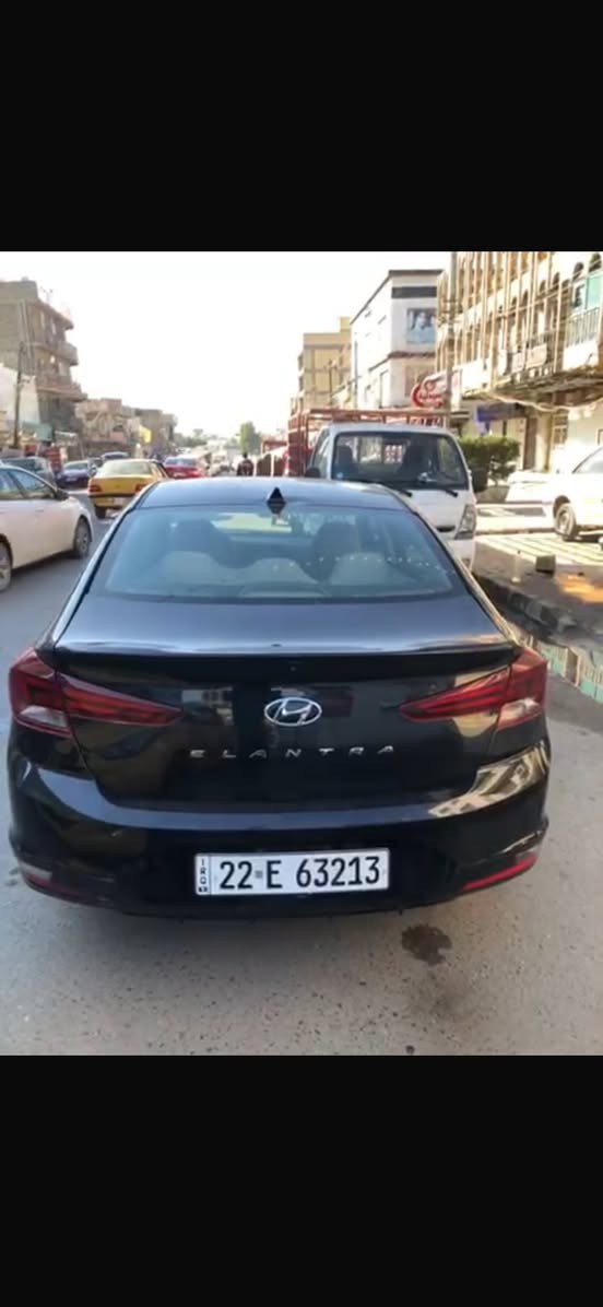 السلام عليكم اخوتي 
النترا للبيع 2020 حادثها جاملغ امامي ونص الباب بدون دواخل نفسهن مصلحات بسمي اربيل حداديه وتخم تاير وباتري كله جديد سيارة جاهزه ب145وبيها مجال حك الجيه
***********
