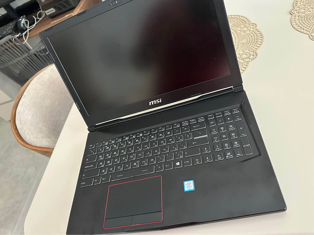 اربيل

CPU: Intel Core i7-7700HQ (4 cores, up to 3.8 GHz)

NVIDIA GeForce GTX 1070 8 GB + Intel HD Graphics 630

RAM: 16 GB DDR4

Storage: 256 GB SSD + 1 TB HDD

Display: 15.6″ FHD (1920×1080) أربيل, العراق


**إذا كنت صاحب هذا الإعلان وتريد حذفه لأي سبب، رجاءا أرسل رسالة إلى الدعم الفني**