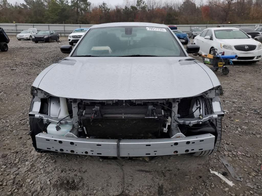 جارجر موديل sxt 2023
فول مواصفات عدا الفتحه  
حادثه فقط دعاميه سياره جديده مال جناي دفتر بانزين بيه
 ماشيه 45km سعره 235$
مكان السياره كركوك 
***********
