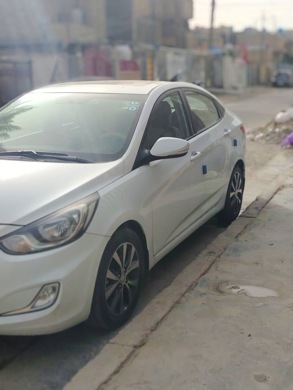 السلام عليكم
هونداي اكسنت 2015 فتحة تحكم ستيرن شاشة ويل كب ارقام انگليزي هزة ورقم جدد بسمي صدر جديد قبل اسبوع مبدلة سيارة مكفولة من صبغ 
السعر ١١٥ مكان الشعب سونار واضح بالصور
***********
