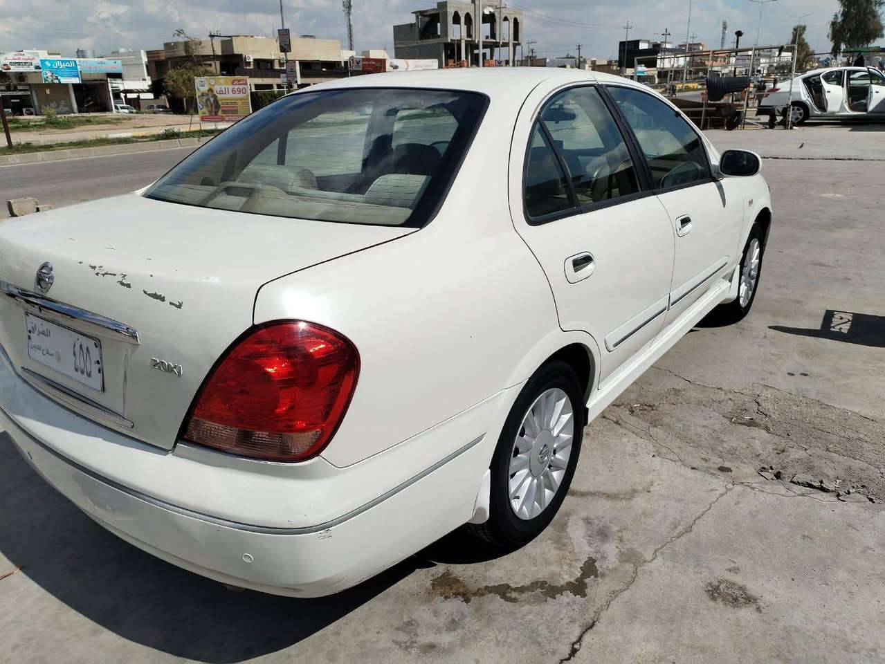 سلام عليكم نيسان صني ٢٠٠٥ تحوير إماراتي تحوير علبلاد مكفوله من كل ضرر بدون اي صبغ كير اومكينه اوصدر اوتبريد اوربع تايرات بلشرط ماشين بل معامله مال تجديد سنويه بسمنه بيع او امراوس حسب القناعه السعر /٨٠/اوبيهه مجال للشراي ***********
