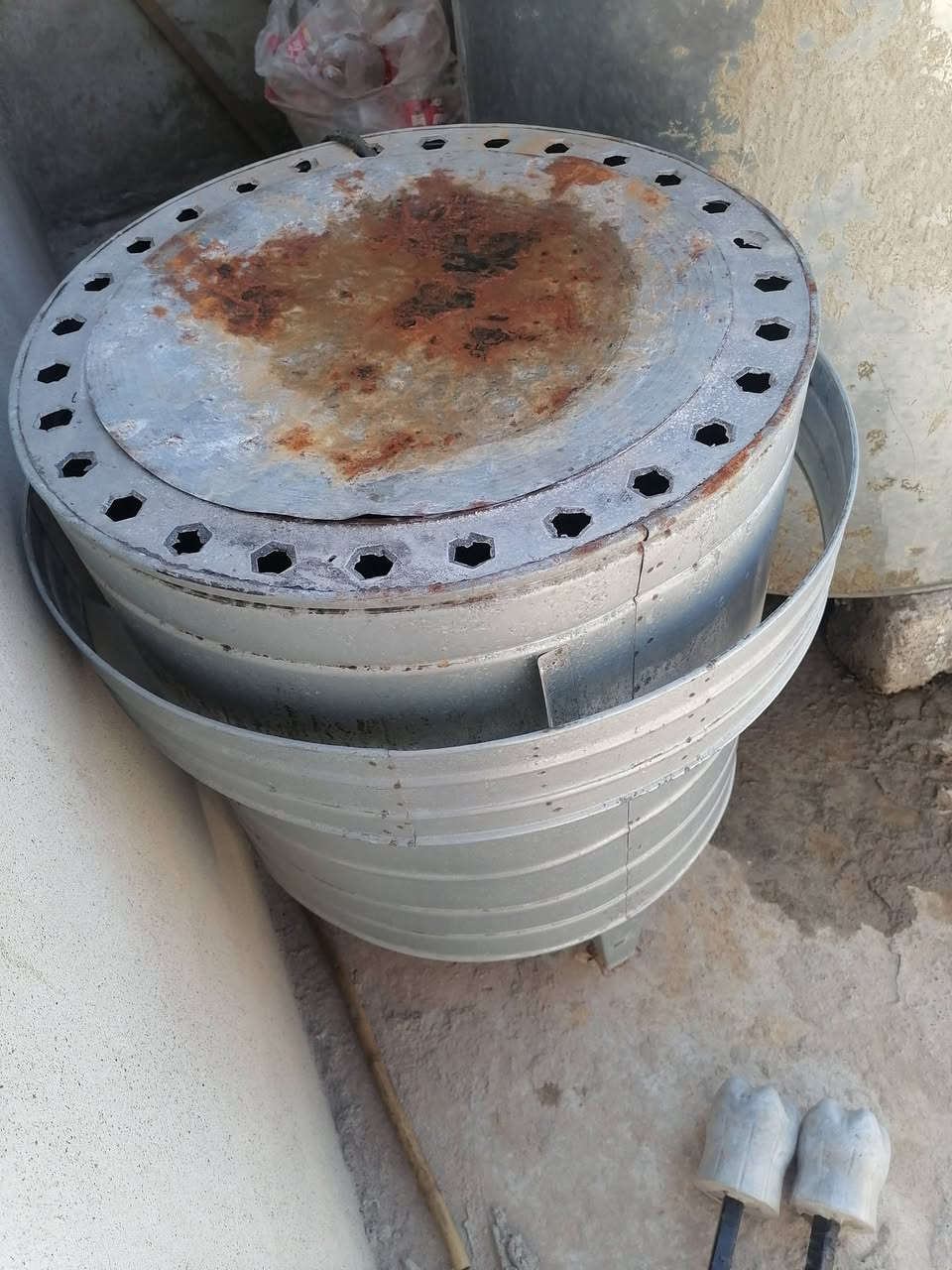 تنور غاز للبيع اخو الجديد المكان حي سومر ***********
