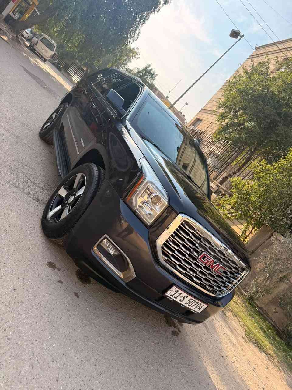 جمسي يونكن ٢٠٢٠ امريكي
السياره حادثه بنيد وجاملغ فقط 
السيارة كلش جديده 
مابيها اي نقص 
داخل ملكي منفصل معروفه مواصفات اليوكن
مكان السياره بغداد شارع فلسطين
السعر ٣٥٠$ بيها مجال بسيط

‭٠٧٧٥ ٠٥٠ ٥٠٠٣‬
