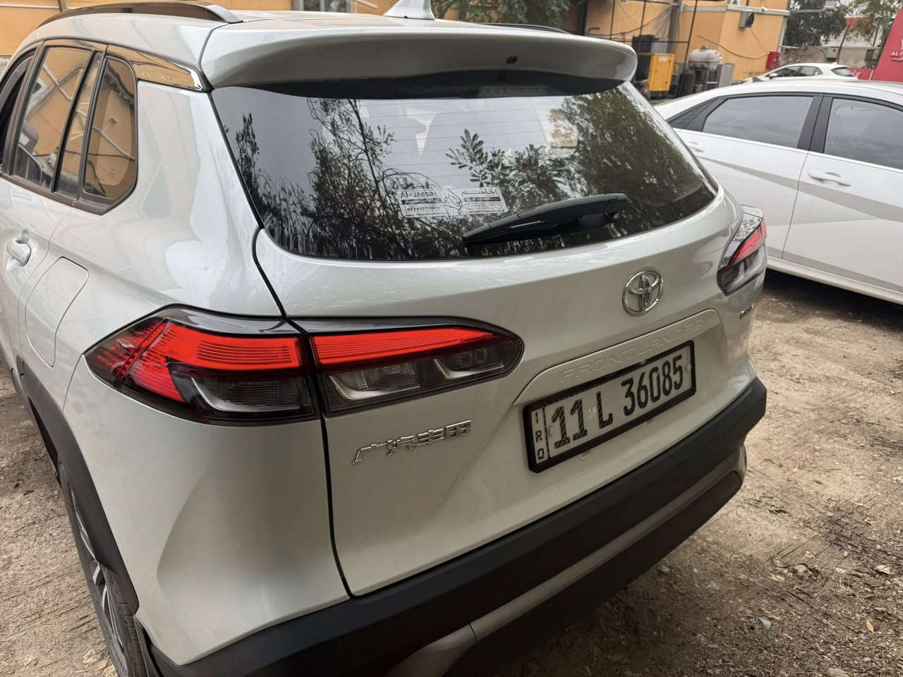 تويوتا فورنتلاندر  اس 2025 فول ام العدسات

المحرك: 2000 هايبرد اقتصادي

الويل: كروم اسود

نظام تشغيل بصمة + دخول ذكي بدون مفتاح

• شاشة وسطية كبيرة تدعم Apple CarPlay / Android Autoلاسلكي 

• كامرة دوارة بلادي وكامرا داش كام مدمجة مع الرادار 

• كشنات جلد لونين احمر واسود مغلفة كنتارا والارضية مغلفة جلد اصلي .

وكشن السائق كهربائي 3 وضعيات

• فتحة سقف

• أنظمة أمان متطورة:

• رادار أمامي وكبح تلقائي

• نظام تنبيه الخروج عن المسار

• مانع انزلاق + مانع انحدار

• نظام قيادة متعدد (عادي – اقتصادي – سبورت – هايبرد)

• إضاءة أمامية وخلفية LED بالكامل مع كشافات

• نظام تثبيت سرعة ذكي

• تكييف أوتوماتيكي مزدوج المناخ

ماشيه 6337 كم قابل للزيادة

السعر 28.5 مليون 

مكان السياره بغداد

***********
