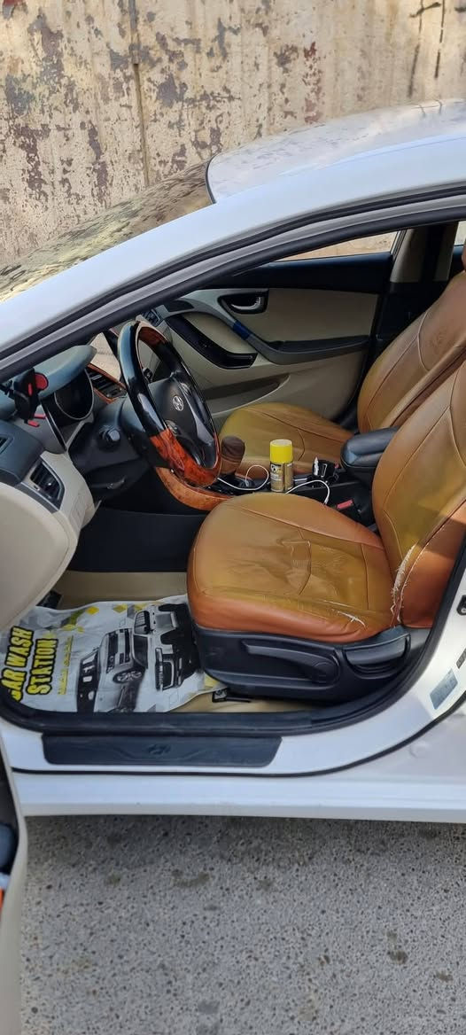 السلام وعليكم النترا خليجي موديل 2015 محرك 1600 دوش مواصفات عاديه السعر 105
موبايل ***********
