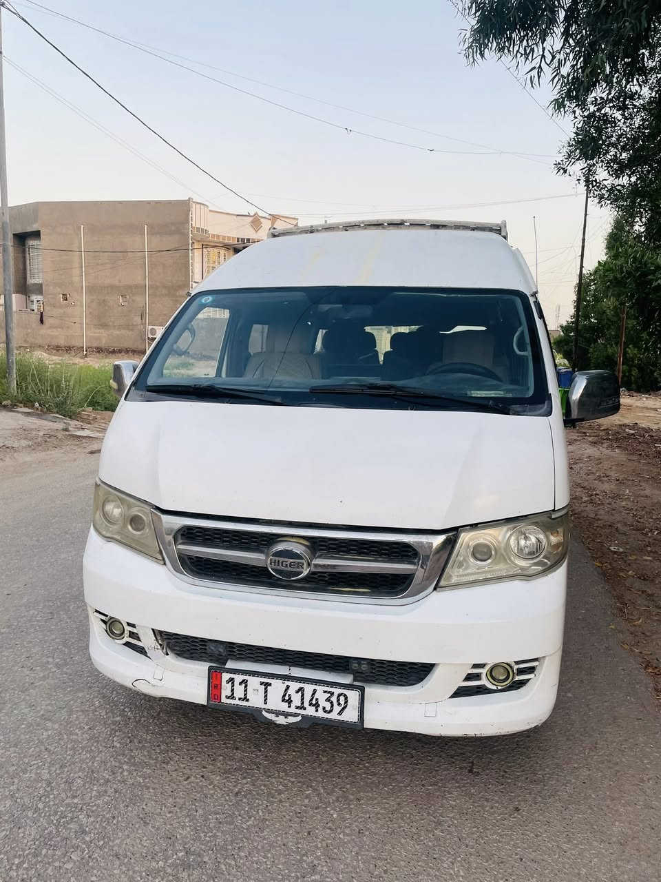 السلام عليكم هايكر موديل ١٥   جاهزه ١٧ كشن اصل  جاهزه كير محرك حداديه اكسل كله مكفول بيها باب خلفي مبدل وبيها الدواير مصلحات اثر خياس بسمي مصفره هيئه وغرامات رقم بغداد مكاني بابل الحله السعر ١٠٠ وبيهه مجال حك الجيه رقم ***********

