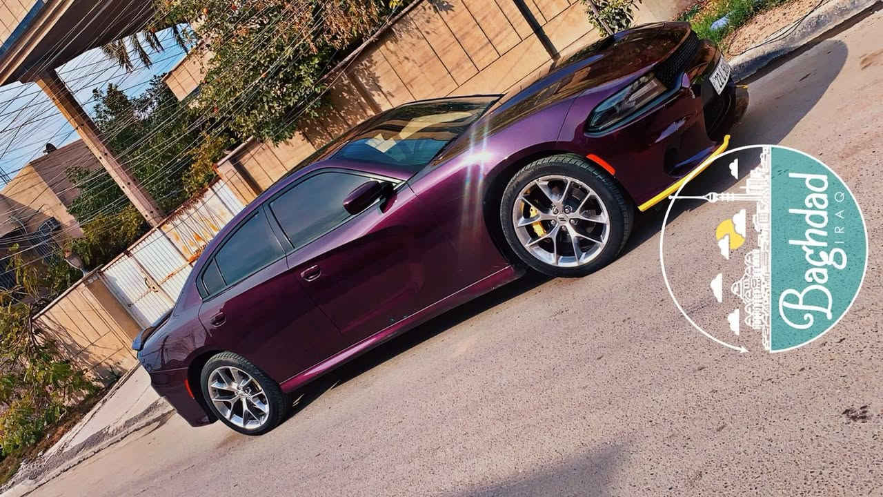 🦅 للبيع: دوج تشارجر GT موديل 2020 - خليجي هارلم🦅
، جاهزة من كلشي وصورها تحجي عنها.
لون بنفسجي ملكي (Hellraisin) -
رقم أربيل سنويه بأسمي
📍 الموقع: [بغداد الغزاليه ]
💰 السعر: [280] 
📞 للاستفسار واتساب فقط : [***********]
