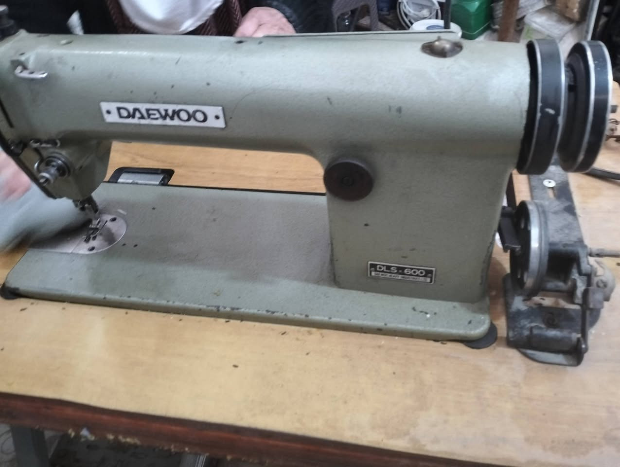 مكينة للبيع عاطلة مااعرف بيها


**إذا كنت صاحب هذا الإعلان وتريد حذفه لأي سبب، رجاءا أرسل رسالة إلى الدعم الفني**