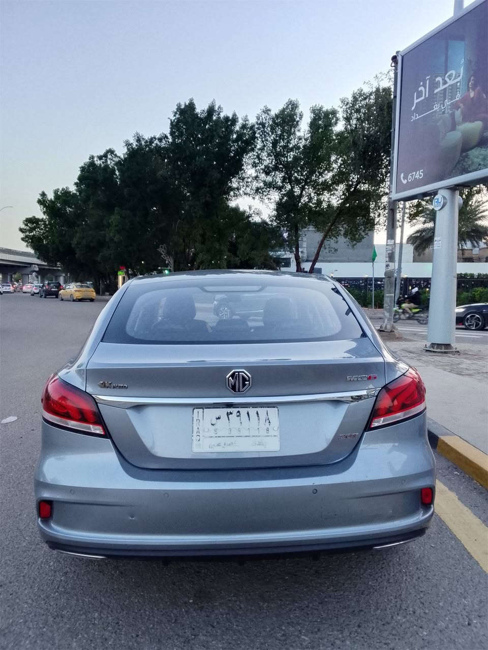 السلام عليكم أم جي 6 موديل 23 مكفولة من كلشي عدا قطعة صبغ بلدوسة مكينة 1500 تيربو بصمة فتحة شاشة فول مواصفات باقي عليهة سنة قصط استقطاع مباشر من الماستر وكالة عامة باسم المشتري سعر 105 مكانهة الدورة أو اليرموك ***********
