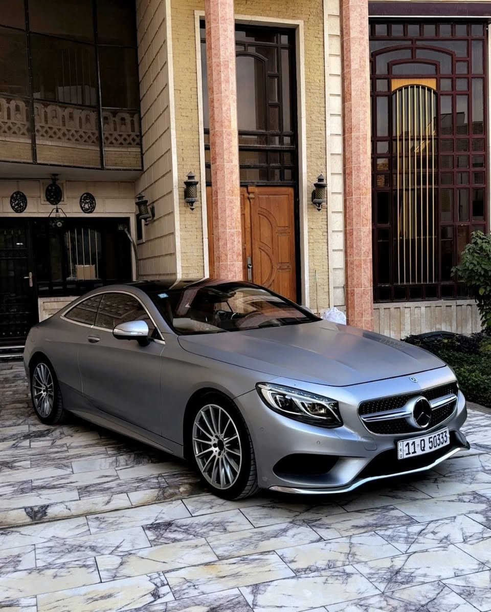 (للبيع او المراوس ) 
مارسيدس Coupe ,S500/2017 وكالة المانيا ,AMG سلفر مات بلادي ومكفولة من ايي ضرر مغلفة ppf وسيرفس كامل بشركة ماس , اعلى مواصفات فول داخل احمر دزاينو , 5 فصوص , جكات , ابواب شفط ,داتا شو 
مكان سيارة بغداد زيونة 
اتصال او وتساب / ***********

