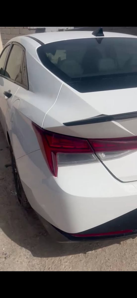 النترا وارد أمريكي فول مواصفات موديل 23 رقمي الواتساب ***********
