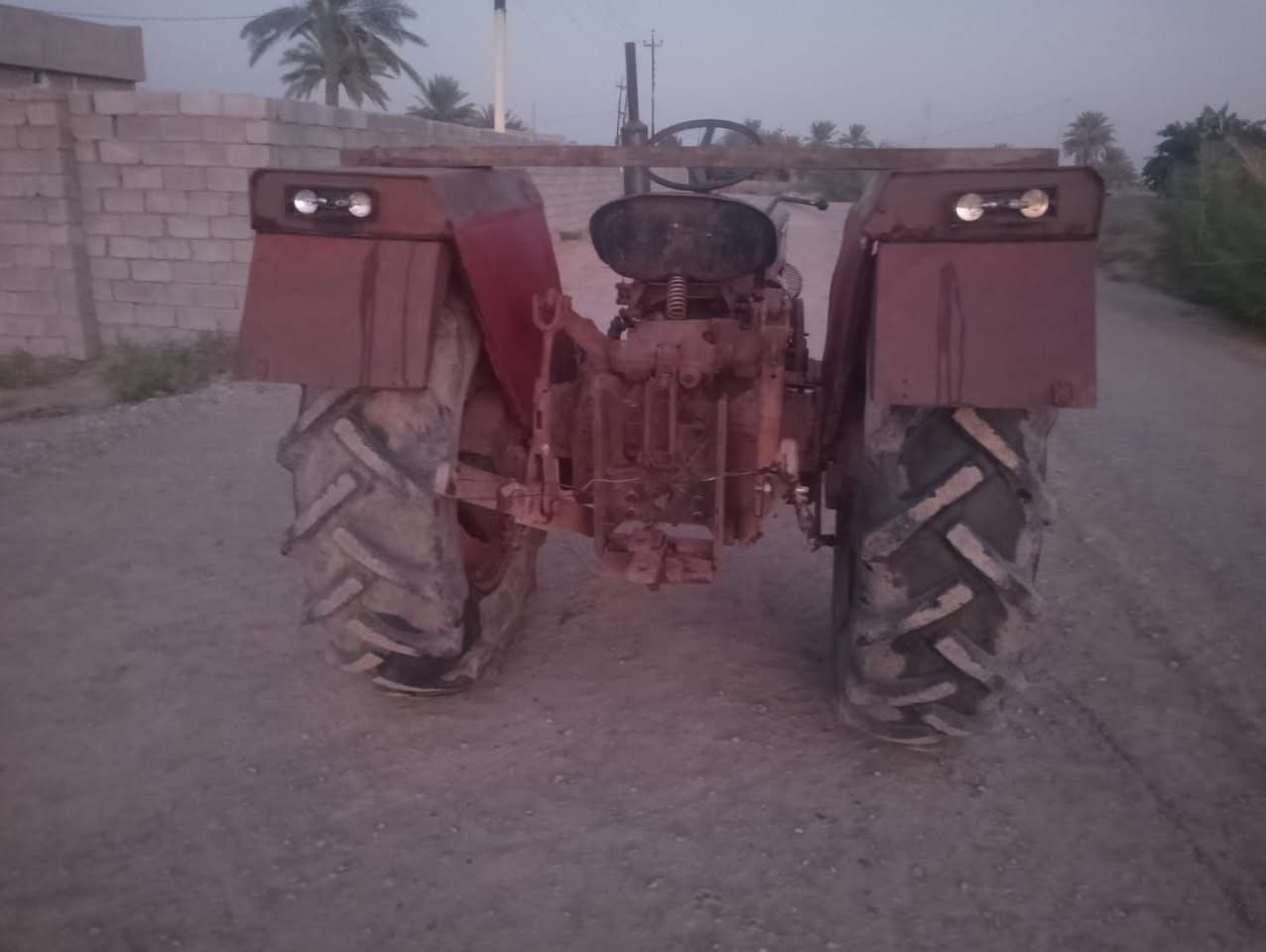 عنتر. 71. 

بلادية ع وضع شركة. مكينة حلوة. موديل 87    كشرها درجة اولى.     كهربائيات. شغالة. مكاني ديالى كنعان. سعر   3650 .بيها مجال بسيط. كلش.    للاستفسار. 
***********. 

***********.  اتصال 

***********.  اتصال
