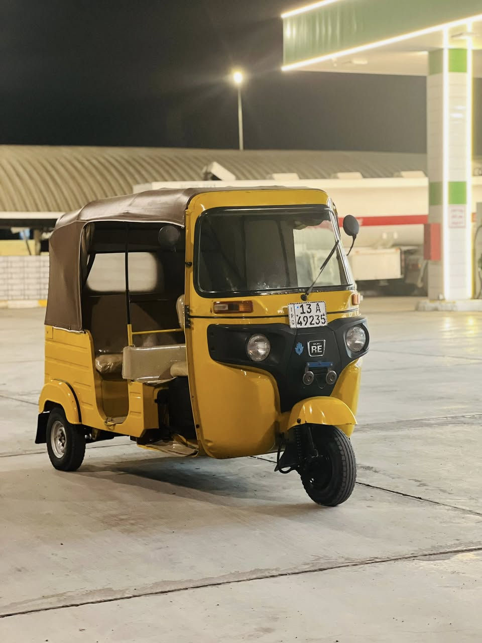 البيع 19 رقمه وسنويه تكتك كامله
وجاهزه من كلشي 
المكاني المجر الكبير هاذه 
هاذه 
***********
