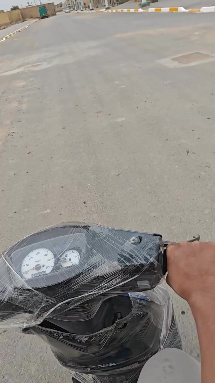 سلام عليكم. اخوان دراجه بيجي للبيع شغال سلف هندر هورن لايت عالي ناصي اشاير كاملات بكلايت تشتغل دوسة هندر وحده او سلف نكره الجو بارد موبارد تشتغل الدراجه ولباقي شوفة عينك ولكفر اصلي السعر 325 وبيها مجال حك الجيه ها الصالنصه اصلي وفحل صوت ناعم العنوان بسماوه ال معالي قرب محطة الغاز رقم تلفوني ***********
