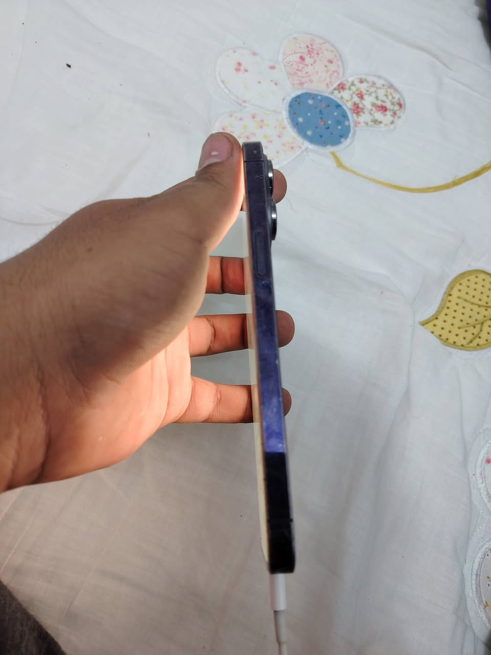 سلام عليكم ايفون 14 برو ماكس لبيع مكفول مبدل سماعه الجوه فقط دبل سيمكارت بطاريته ٨٥ بدون ملحقات سعر ٧٥٠ وبي مجال جدآ بسيط ***********وتساب
