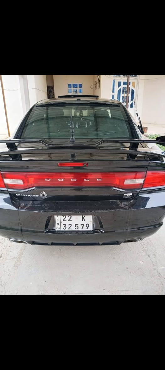 السلام عليكم♕ جارجر للبيع♕ 2013♕ السياره لا ضربه لا مدعومه لا قلبه ولا مرتكيه مصبوغه عام فقط جماليه♕ ماكينه جديده بصمه السياره♕ جير جديد تخم تاير♕ جواها♕ سنويتها تسقط لل 27 شهر السادس♕ الحب يتصل الرقم وعلى الواتساب♕***********
