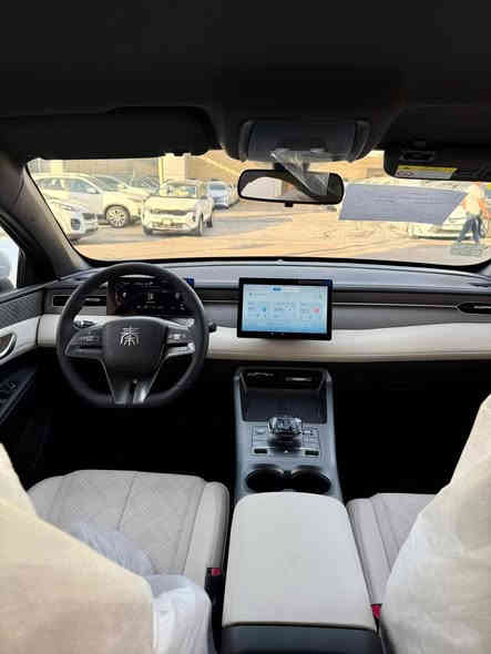 كن بلاص داخل ابيض مميز

‏  BYD QIN PLUS  موديل 2025 💥

• سيارة هجينة = قوة + اقتصاد + رفاهية 
• نظام plug in = 3x1 (كهرباء + بانزين + هايبرد)
• تفويله البانزين تمشيك 2100 k.m

✔ شاشة جبيرة 12.8 إنج
✔ انارة LED متكاملة
✔ محرك 1.500cc هجين اقتصادي وأداء يبهرك
✔ أنظمة أمان متطورة
✔ متوفر الكارت وجميع الملحقات  ✅

لا تخلّي الفرصة تفوتك..السيارة جاهزة للاستلام الفوري ✅

‼️لمعرفة السعر الاتصال او علق برقم 1 ‼️

عنوان الشركة📍.. بغداد - معارض البياع - الشارع الرئيسي

اوقات الدوام جميع ايام الاسبوع 
من الـ 10 صباحاً الى الـ 9:30 مساءً  

للاستفسار يرجى الاتصال على الارقام الاتية 📱:
 
***********📲
*********** 📲
