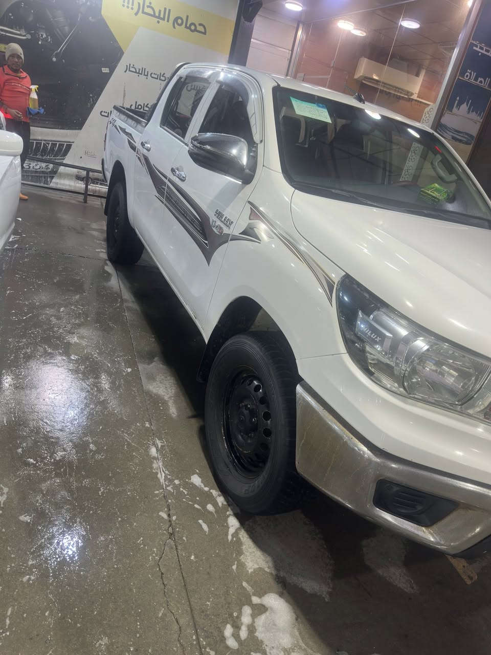 بيكم تويوتا كاز 2018 للبيع سياره مكفوله عدى شبر باالخشم مال الجاملغ الكدام صفحه سايق مفحوضه وكامله حقل مجنون باج وستيكر للبيع السعر 220وبيها مجال للشراي يسموها السلوكي باالمصلح العراقي مكينه توه مشتغلها شغل مظبوط تخم تاير حدايه كهرباء كله جاهز***********
