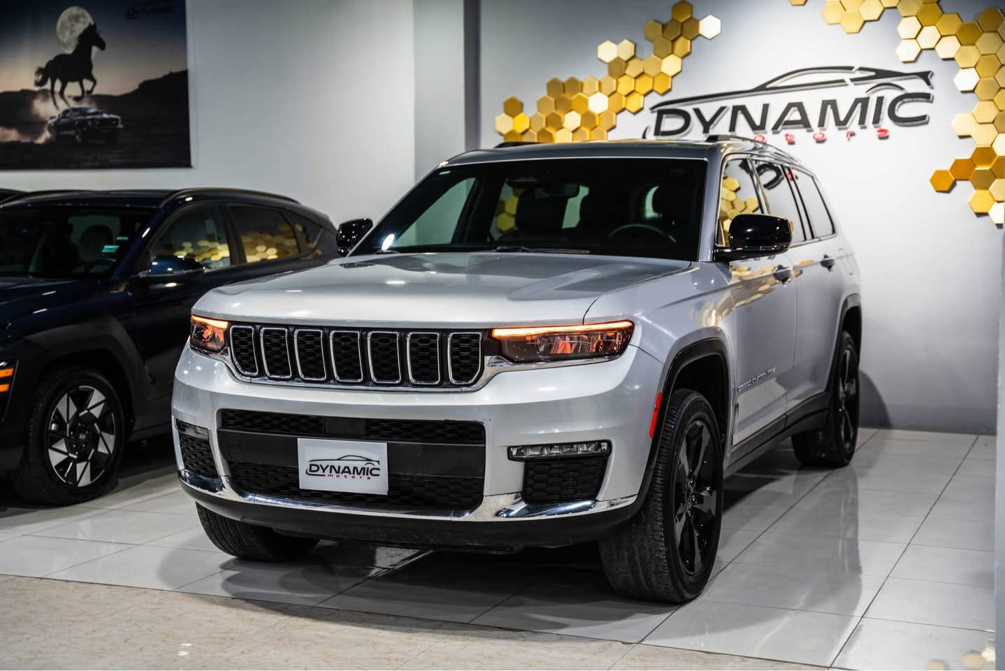 2023 JEEP GRAND CHEROKEE, L LİMİTED

‎موديل: 2023
‎وارد: امريكي
‎‏‎عدد الأميال : 43,000 ميل
‎‏‎سلندر :  V6
‎‏مواصفات//ليميتيد 
‎لون :سلفر
‎لون داخل : اسود
ضرر: حادث بدون صربة فقط سليقة ٣ قطعة صبغ 
‎سيارة رقم موقط ٣ شهر مجال 
‎مكان اربيل شارع حديد و خشب شركة دايناميك موتورز
‎من ساعة 10 صباح حتي 10 ليل مفتوح
‎‏‎من المعلومات الرجاء التصل علي وتس اب
                                                                                              ***********

** *** *** *** *** *** *** ***

2023 JEEP GRAND CHEROKEE, L LİMİTED

‎موديل: 2023
‎‏‎ماوەی ڕۆیشتن :43,000 ميل
‎هاوردةي :امريكي
‎‏‎پستۆن : V6
مواسفات: ليمتيد
‎رةنگ : سلفر
‎رةنگي ناوةوةي : رةش
‎ سبوغ: بي دعم بس موادي دزراوة ٣ پارجة صبغ
‎سيارةكة ژمارة كاتي ٣ مانگ هةية بو رقم 
‎ناونيشان هةولير نزيك جادةي حديد و خشب  كومپانياي دايناميك موتورز
‎لة 10 بةياني تا 10 شةو كراوةية
‎بو زانياري زياتر پةيوةندي بكةن بة وتس اب
***********
============================= أربيل, العراق
